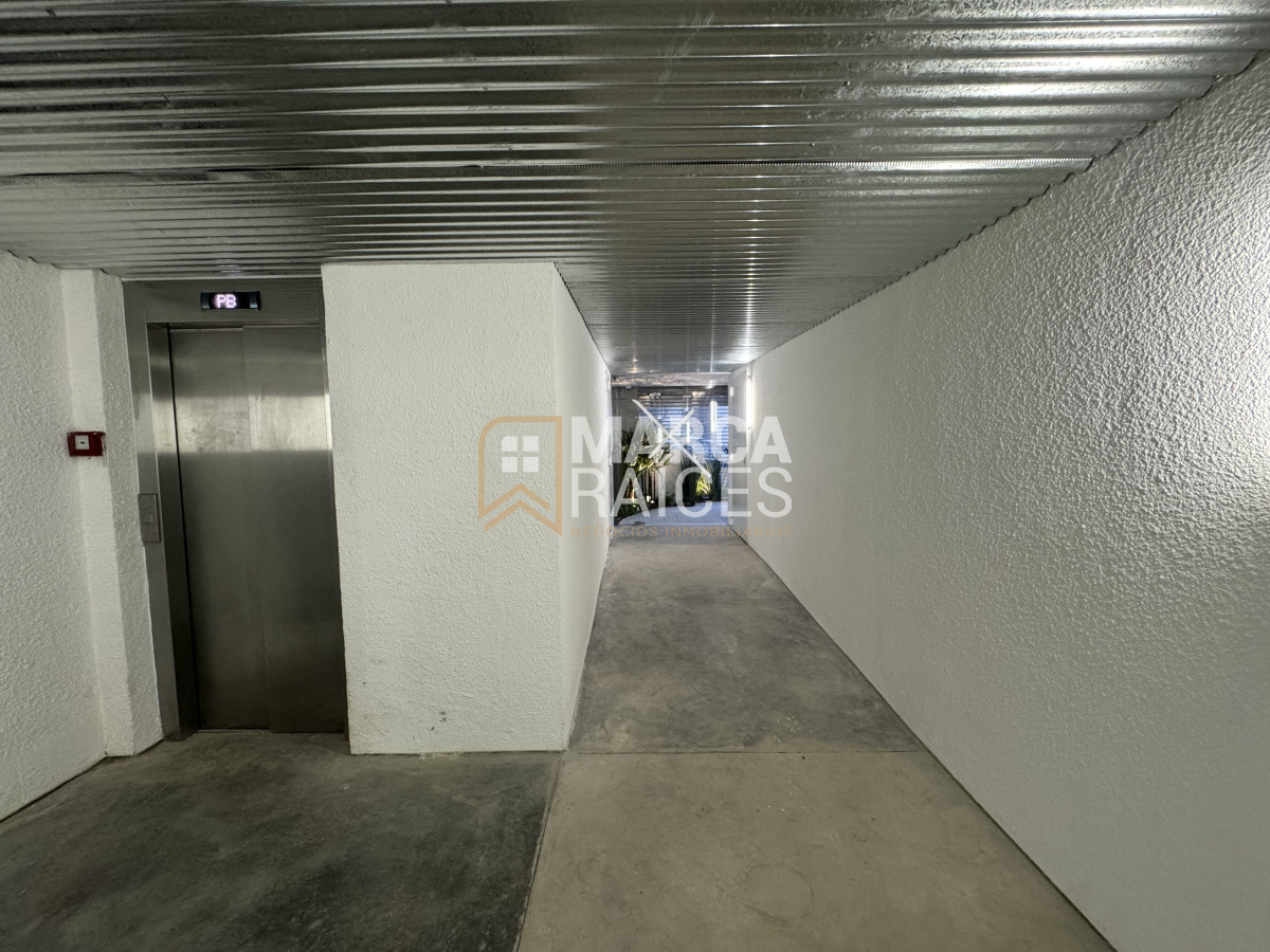 Apartamento ID.889 - Venta Apartamento 1 Dormitorio con patio en construccion Palermo Montevideo