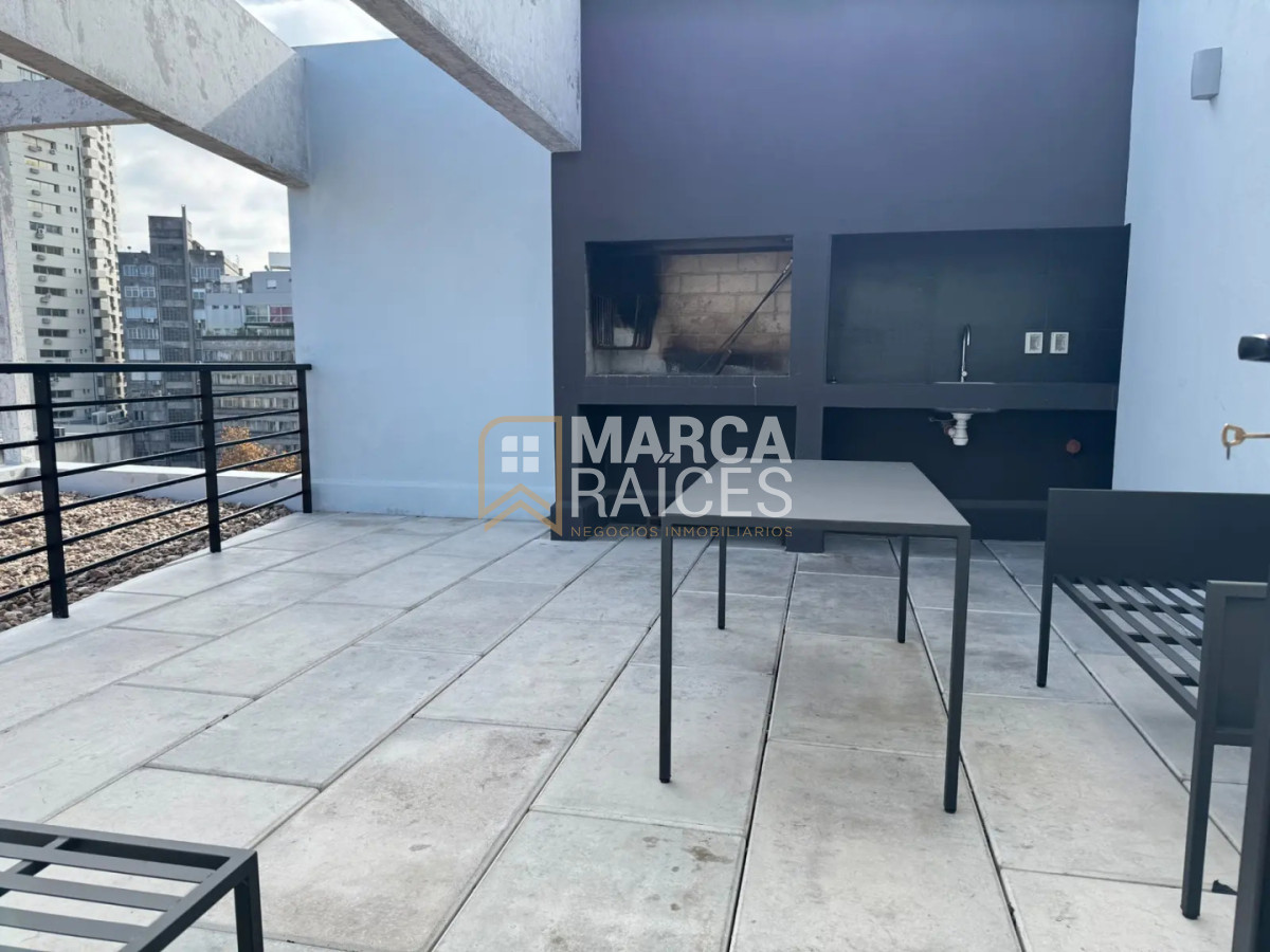 Apartamento ID.2090 - Alquiler Apartamento 1 Dormitorio y medio Centro Montevideo
