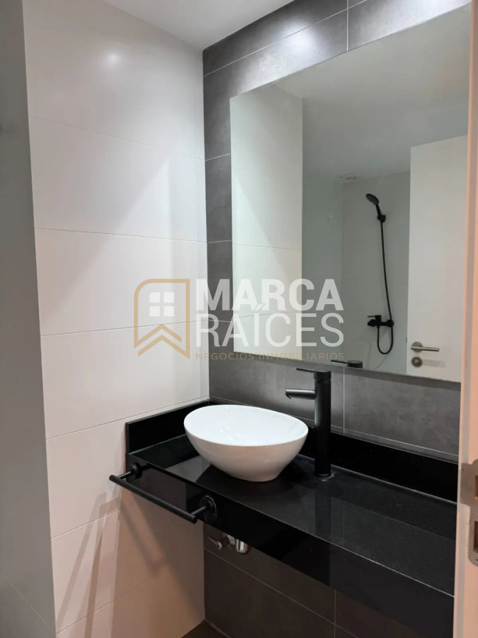 Apartamento ID.2090 - Alquiler Apartamento 1 Dormitorio y medio Centro Montevideo