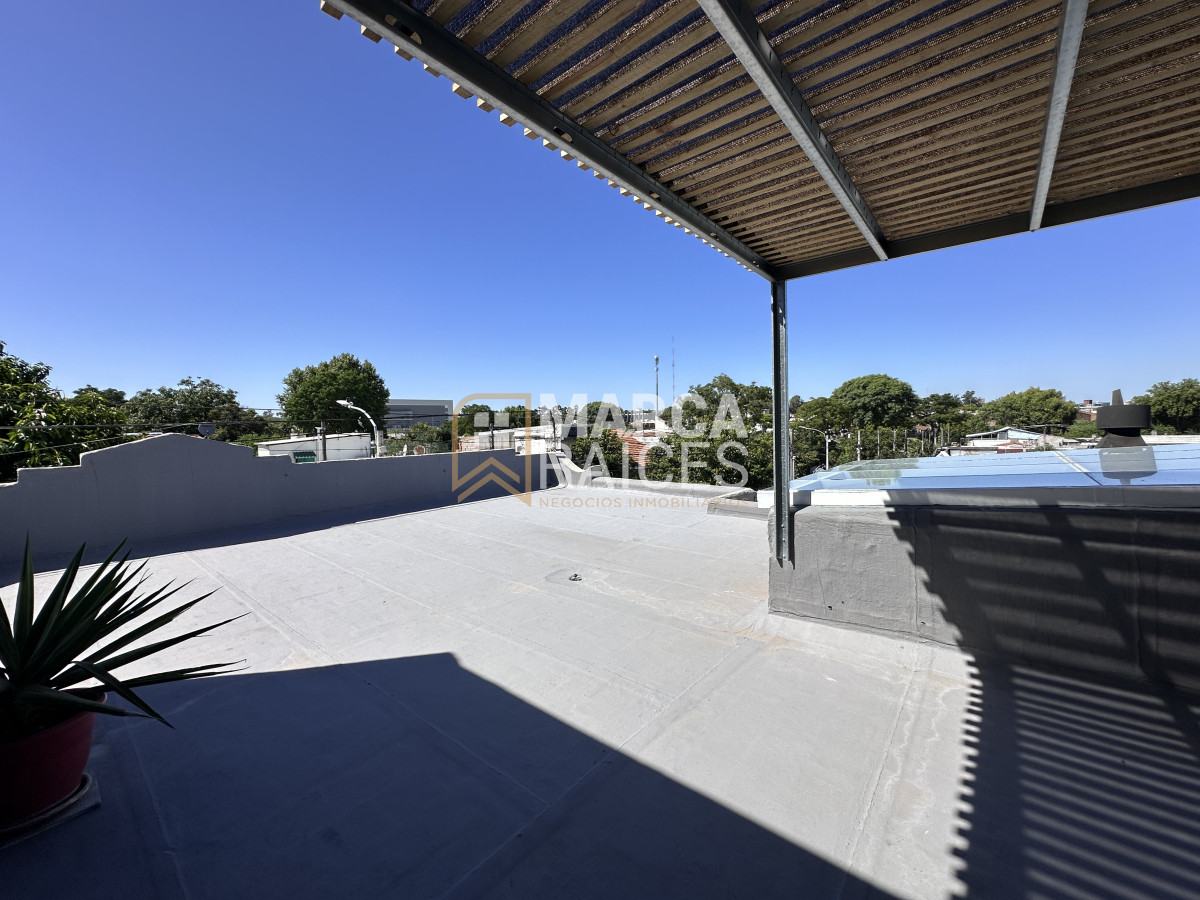 Apartamento ID.1334 - Venta casa ph 3 dormitorios entrada independiente con terraza cerca del Antel Arenas Montevideo