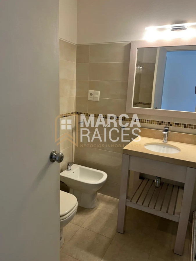 Apartamento ID.2021 - Alquiler Apartamento 2 Dormitorios 2 Baños Cochera Pocitos Montevideo