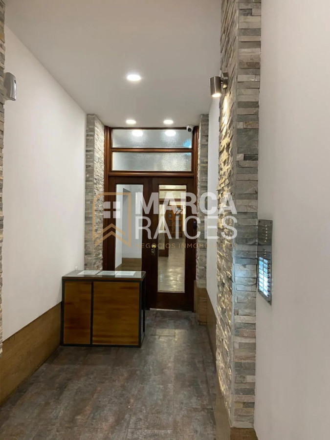 Apartamento ID.2067 - Alquiler Apartamento 3 Dormitorios Centro Montevideo