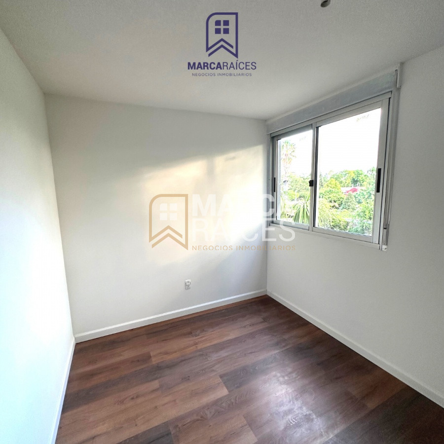 Apartamento ID.270 - Venta casa 2 Dormitorios 2 baños Patio con Parrillero garaje incluido a estrenar Solymar Montevideo