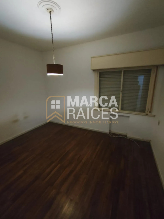 Apartamento ID.2067 - Alquiler Apartamento 3 Dormitorios Centro Montevideo