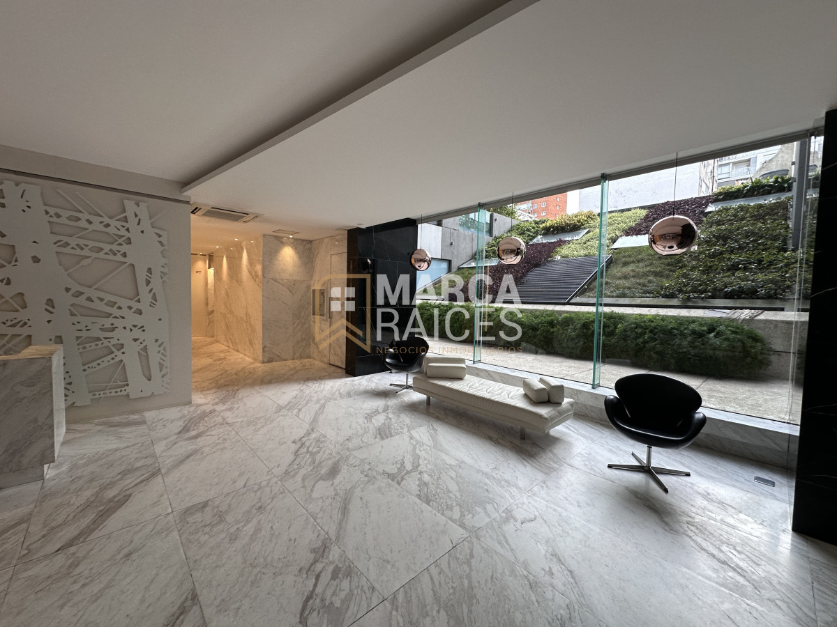 Apartamento ID.1379 - Alquiler Apartamento 2 Dormitorios Centro Montevideo