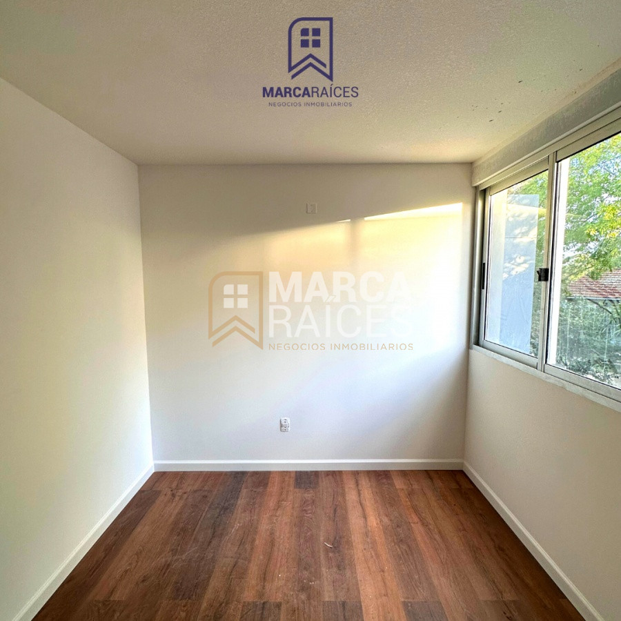 Apartamento ID.270 - Venta casa 2 Dormitorios 2 baños Patio con Parrillero garaje incluido a estrenar Solymar Montevideo