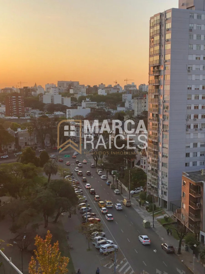 Apartamento ID.1778 - Alquiler Monoambiente con balcón. Pocitos, Montevideo