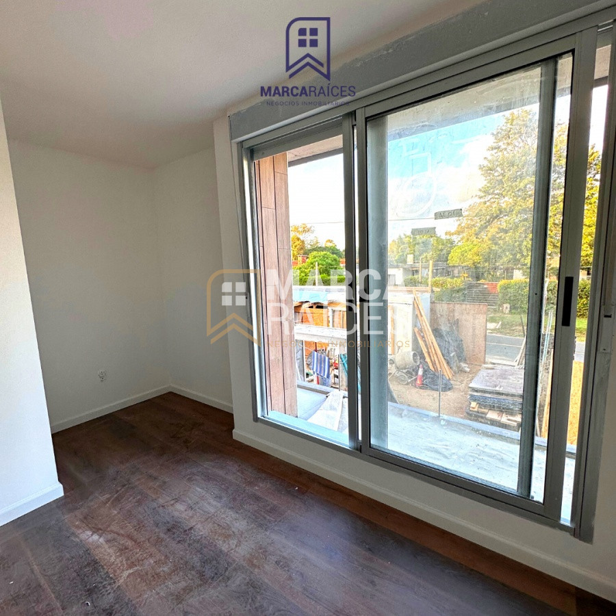 Apartamento ID.270 - Venta casa 2 Dormitorios 2 baños Patio con Parrillero garaje incluido a estrenar Solymar Montevideo