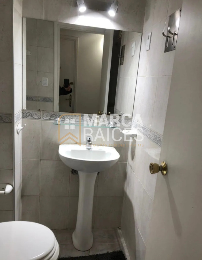Apartamento ID.1778 - Alquiler Monoambiente con balcón. Pocitos, Montevideo