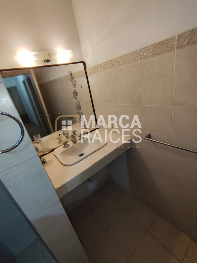 Apartamento ID.2067 - Alquiler Apartamento 3 Dormitorios Centro Montevideo