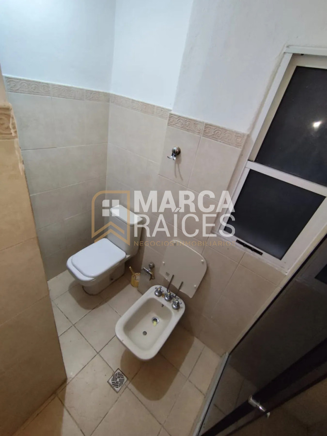 Apartamento ID.2067 - Alquiler Apartamento 3 Dormitorios Centro Montevideo