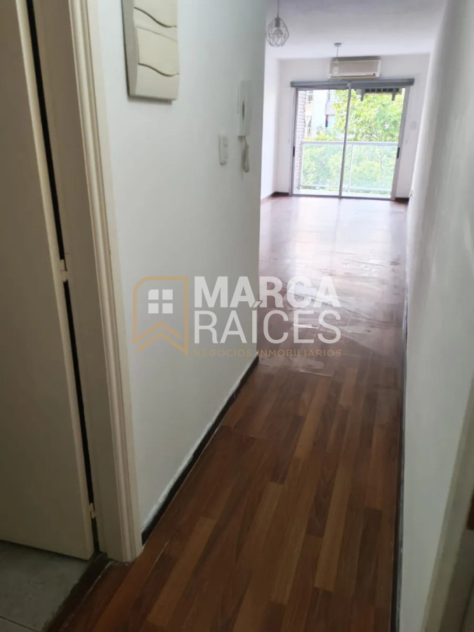 Apartamento ID.1778 - Alquiler Monoambiente con balcón. Pocitos, Montevideo