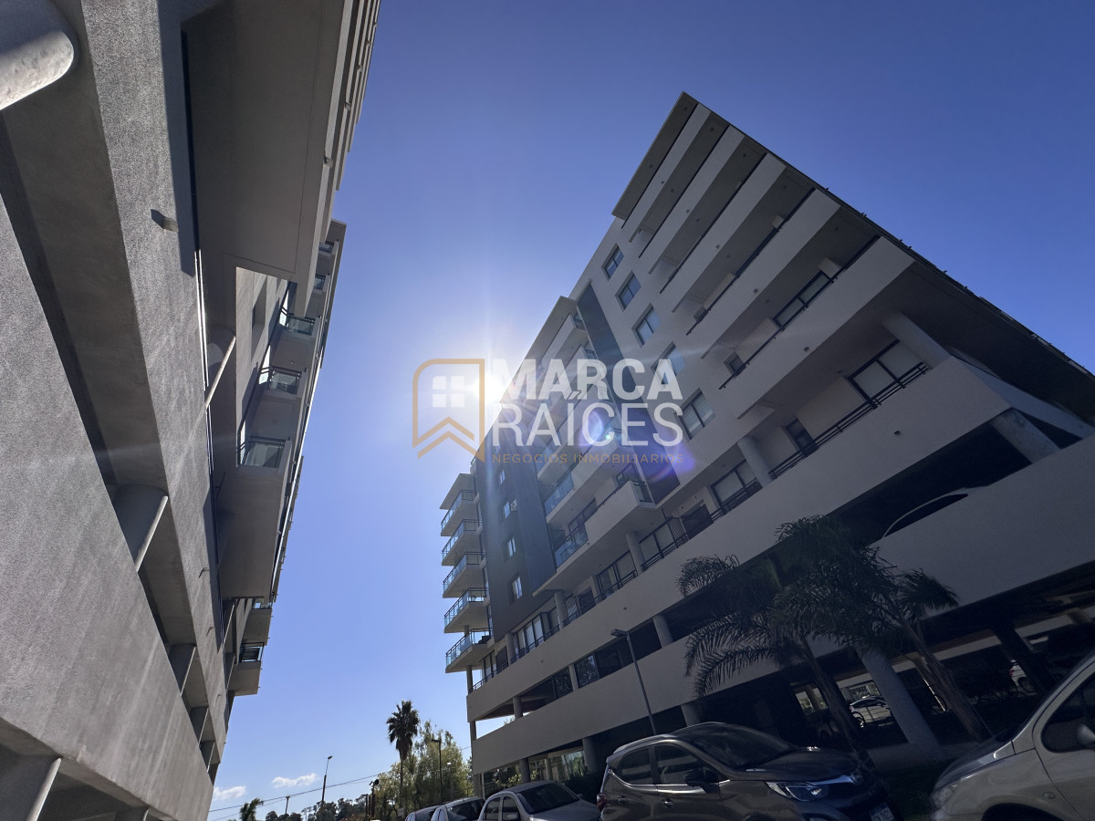Apartamento ID.1425 - Venta Apartamento 3 Dormitorios a estrenar Lago Calcagno Ciudad de la Costa Canelones