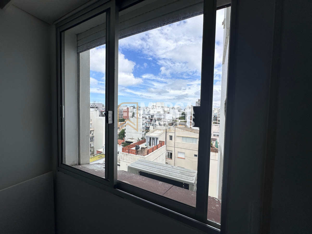 Oficina ID.1171 - Alquiler Oficinas El Mejor Punto de Pocitos Frente a Rambla Montevideo