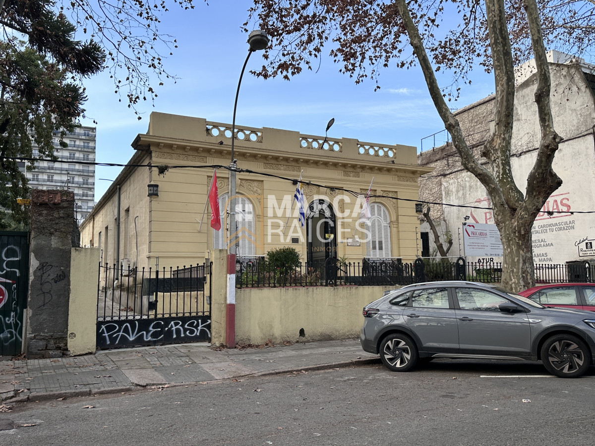 Oficina ID.1603 - Oficinas en Alquiler Dentro de Centro de Salud en Parque Rodó | Durazno y Blanes