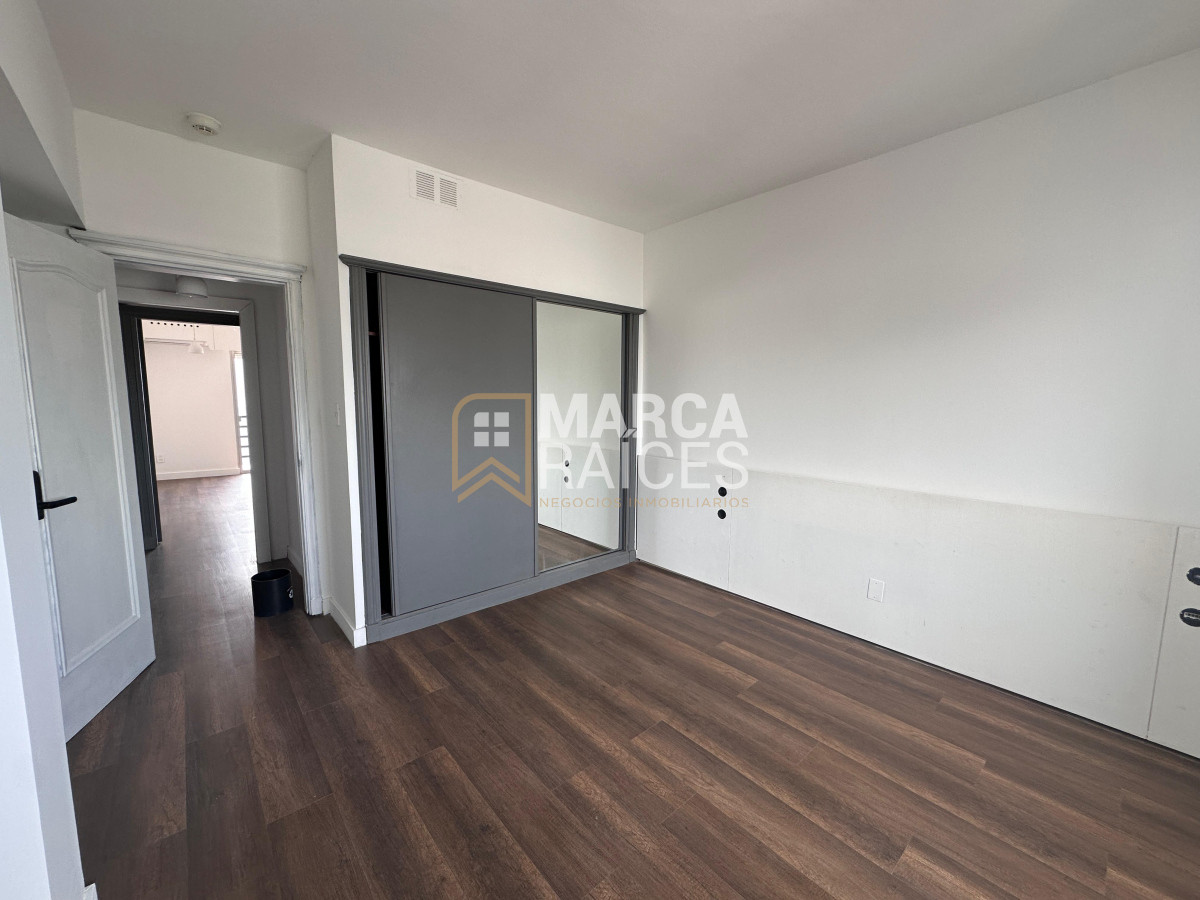 Oficina ID.1172 - Alquiler Oficina o consultorio El Mejor Punto de Pocitos Frente a Rambla Montevideo