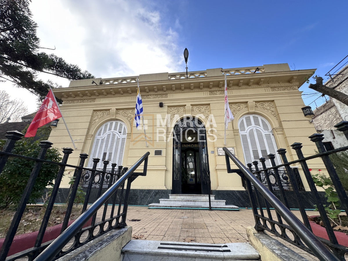 Oficina ID.1603 - Oficinas en Alquiler Dentro de Centro de Salud en Parque Rodó | Durazno y Blanes