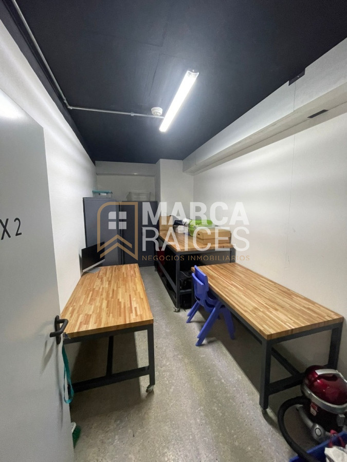 Oficina ID.732 - Venta Oficina Con Buena Rentabilidad Garage Cordon Sur Montevideo