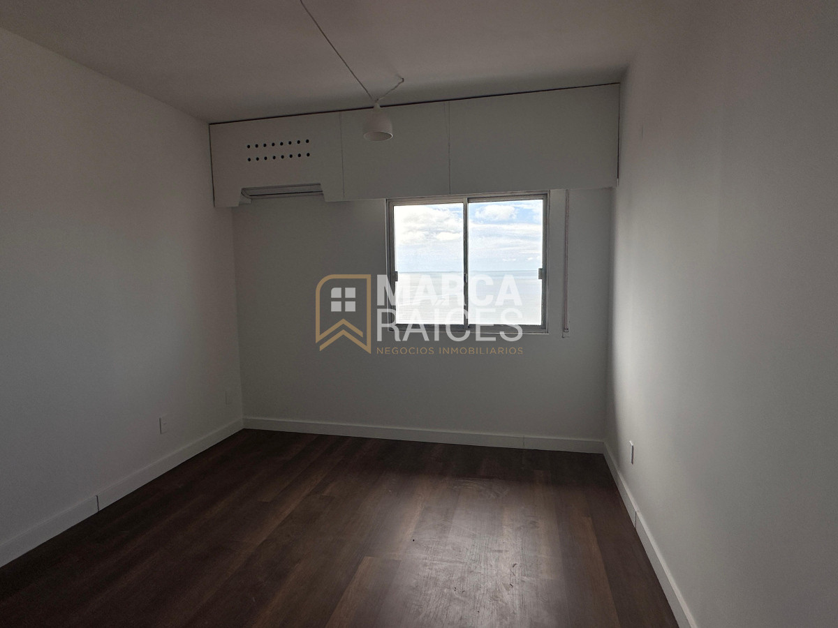 Oficina ID.1172 - Alquiler Oficina o consultorio El Mejor Punto de Pocitos Frente a Rambla Montevideo