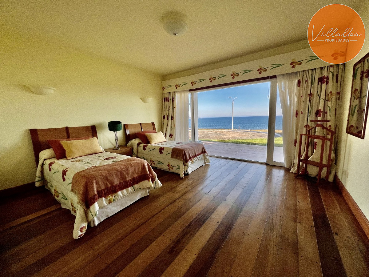 Casa ID.2971 - Espectacular Mansión frente al Mar en Punta del Este