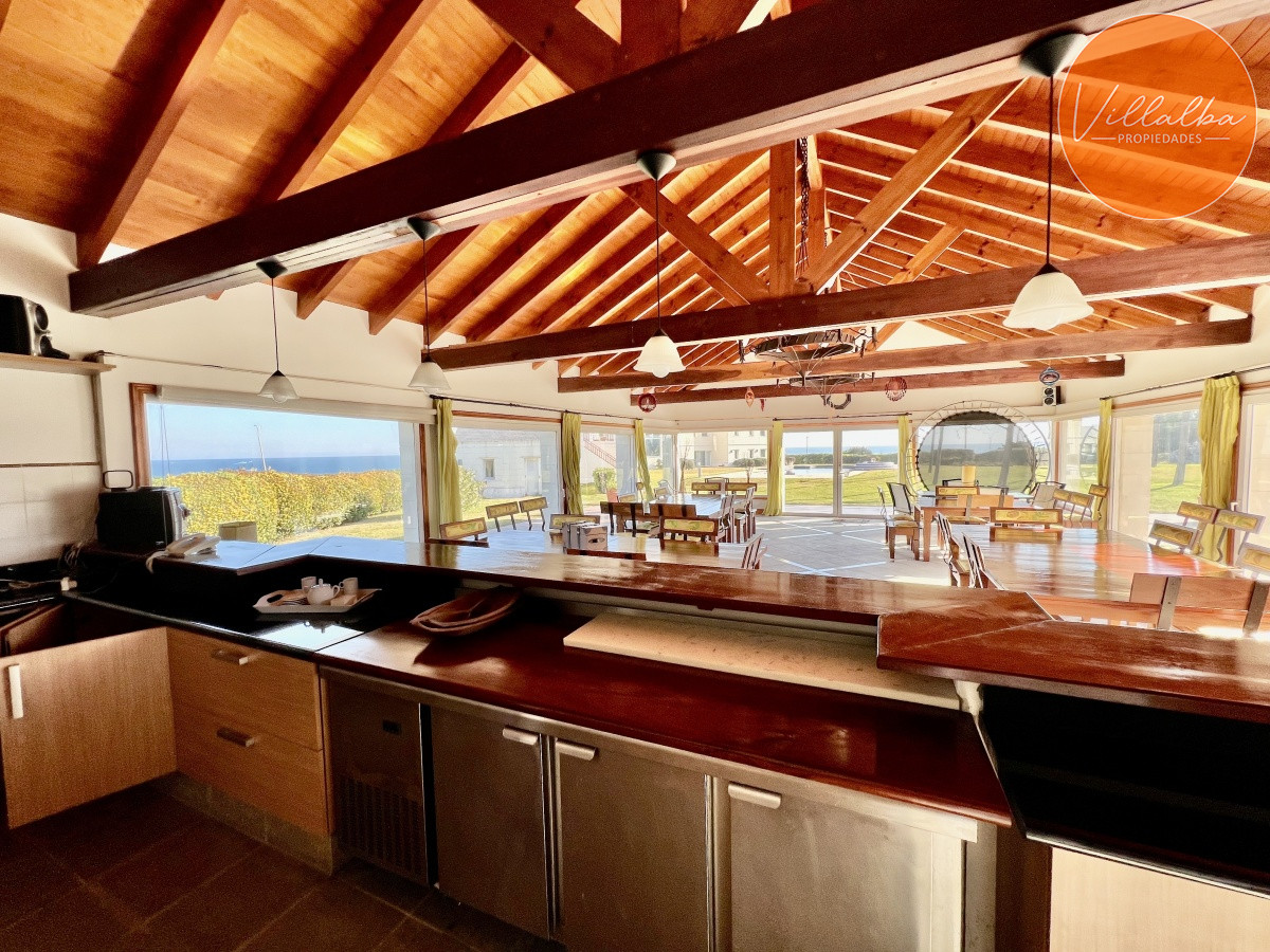 Casa ID.2971 - Espectacular Mansión frente al Mar en Punta del Este