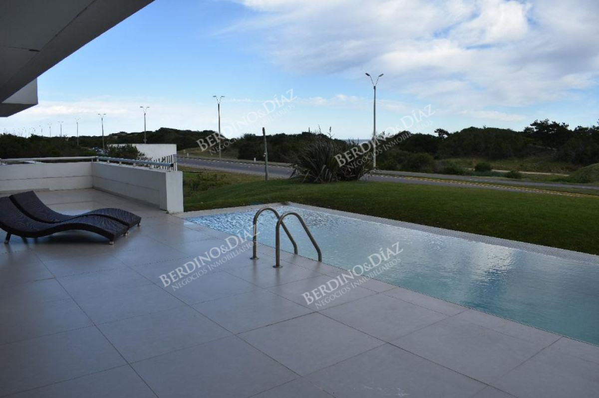 Apartamento ID.1914 - Apartamento en venta de 6 Dormitorios en edificio Mythos