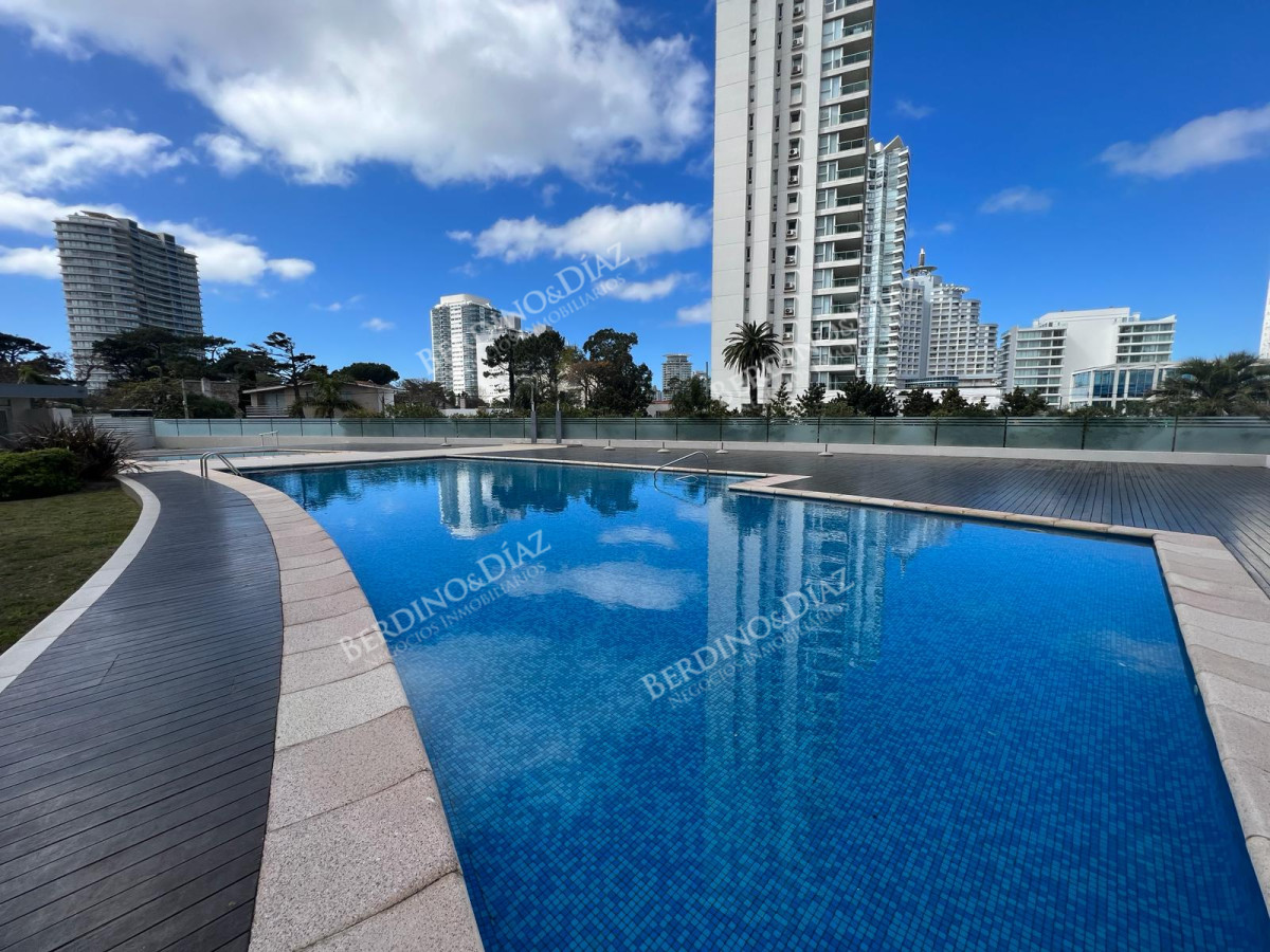 Apartamento ID.2731 - Apartamento de 2 Dormitorios en Miami BVRD