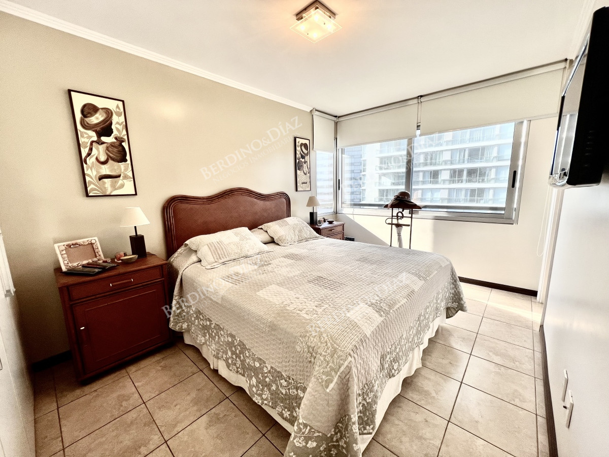 Apartamento ID.1916 - Venta de apartamento 3 dormitorios en Jardines del Country  