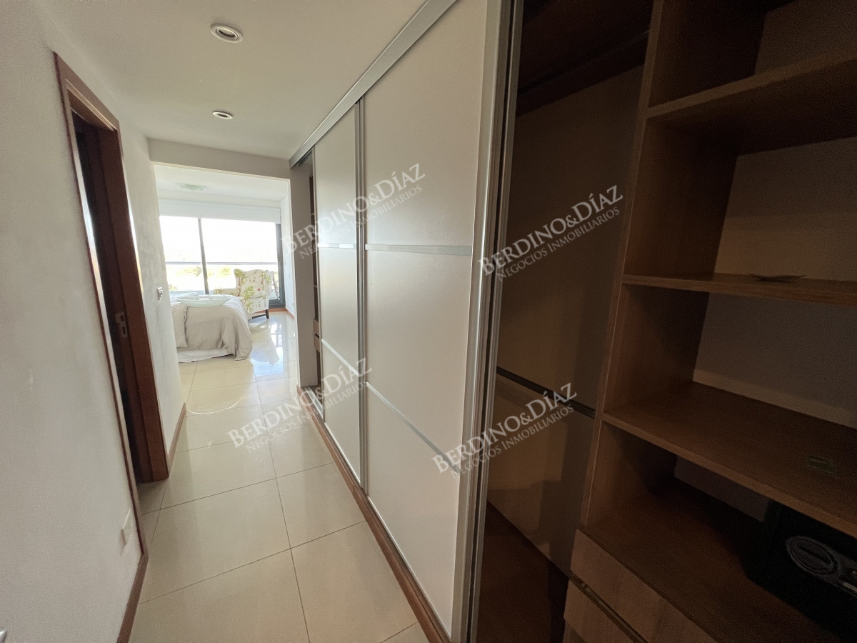 Apartamento ID.1915 - Apartamento frente al mar con vistas a la Brava. Barra