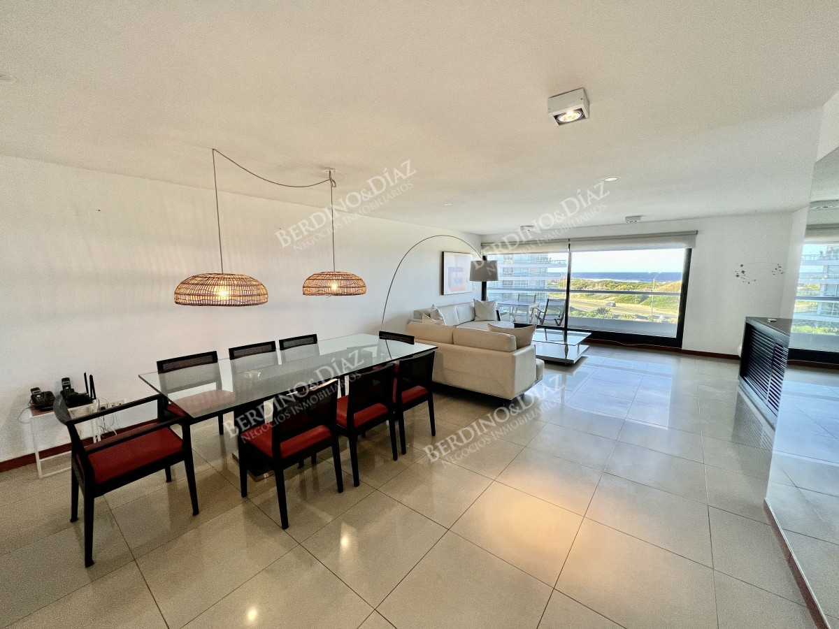 Apartamento ID.1915 - Apartamento frente al mar con vistas a la Brava. Barra