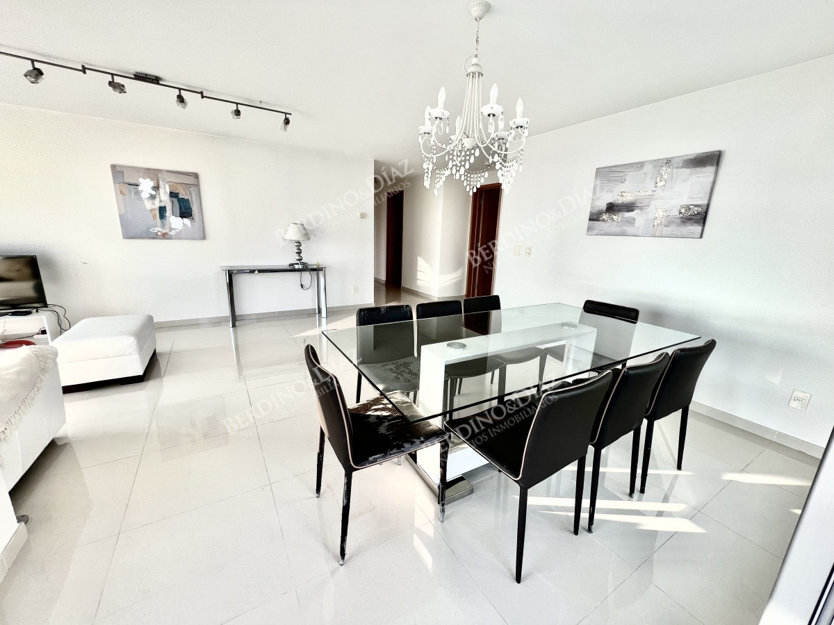 Apartamento ID.2594 - Mansa Apartamento en venta 3 dormitorios con amenities