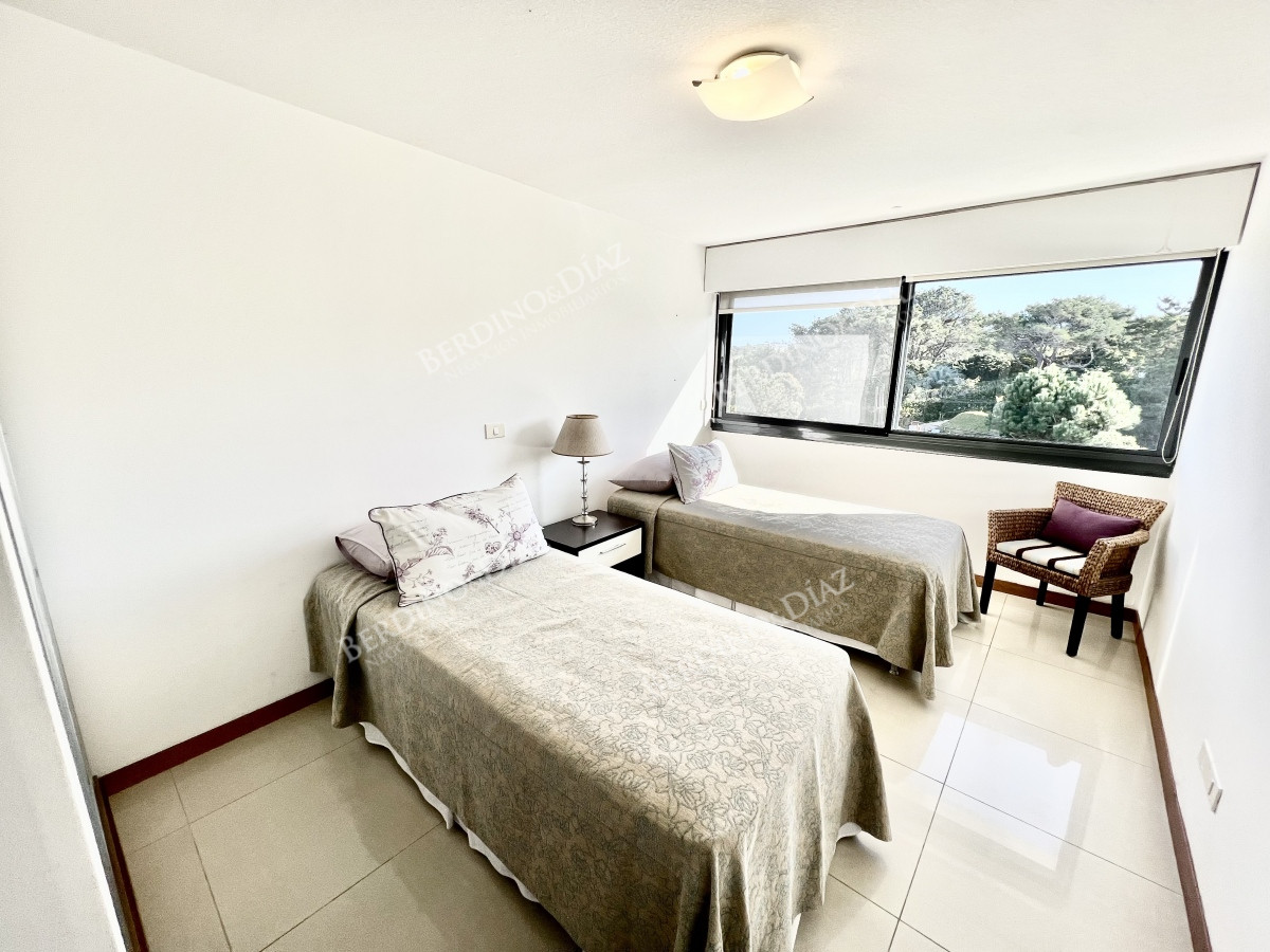 Apartamento ID.1915 - Apartamento frente al mar con vistas a la Brava. Barra