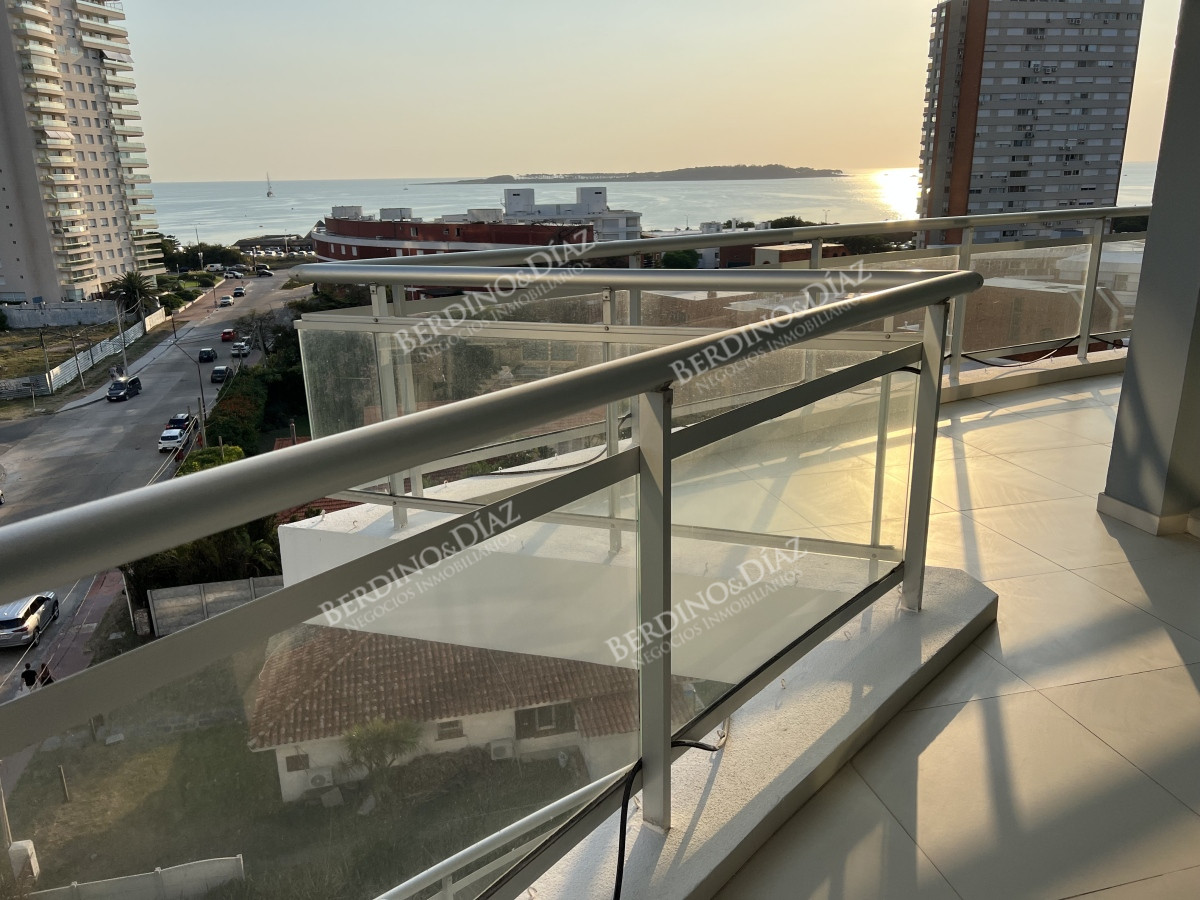 Apartamento ID.2594 - Mansa Apartamento en venta 3 dormitorios con amenities