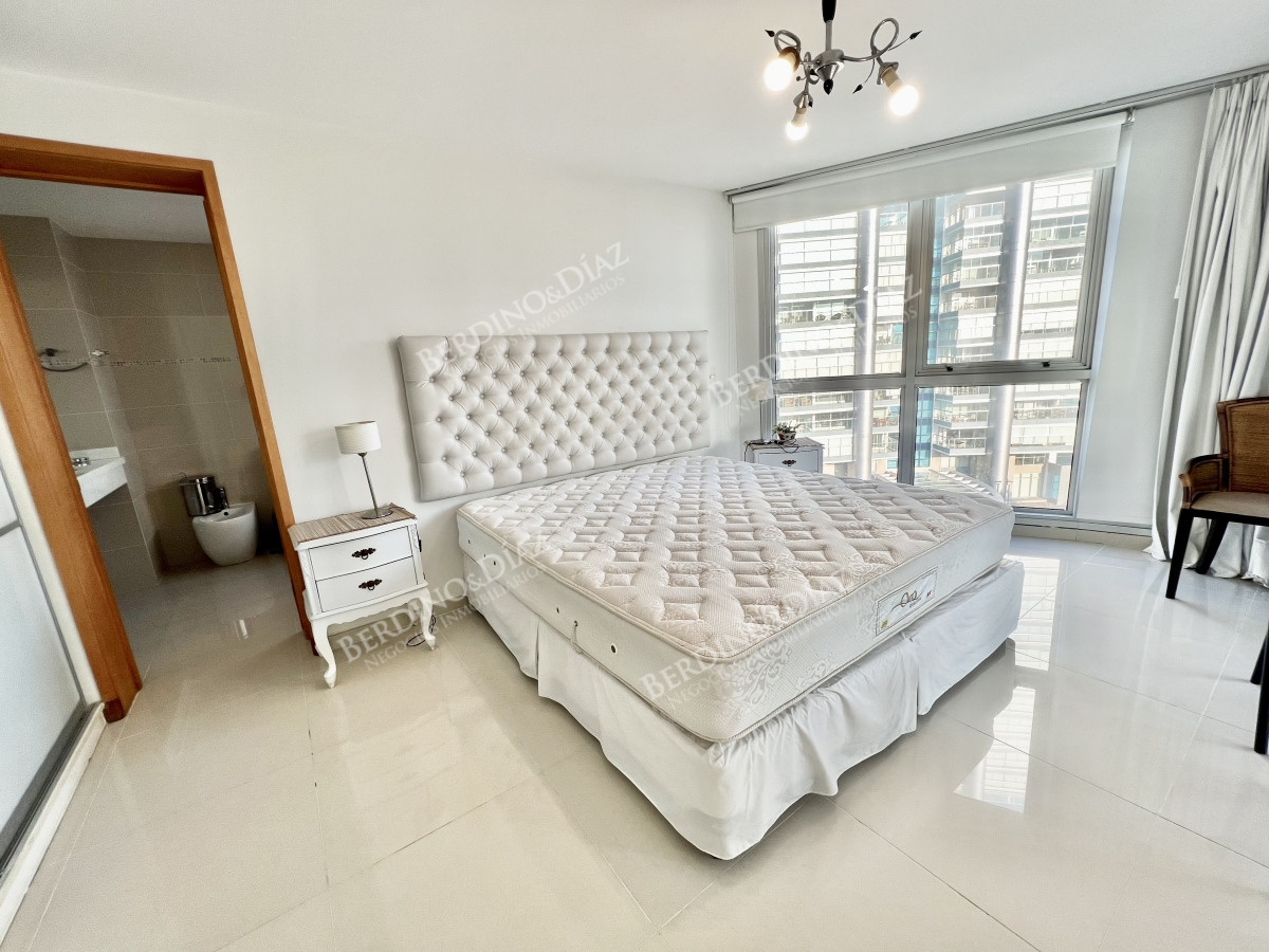 Apartamento ID.2594 - Mansa Apartamento en venta 3 dormitorios con amenities