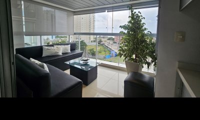 Apartamento de 2 Dormitorios en Miami BVRD