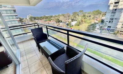 Venta de apartamento 3 dormitorios en Jardines del Country