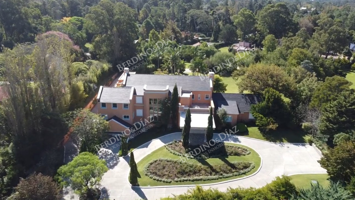Casa ID.1957 - Oportunidad Mansión exclusiva en venta Punta del Este