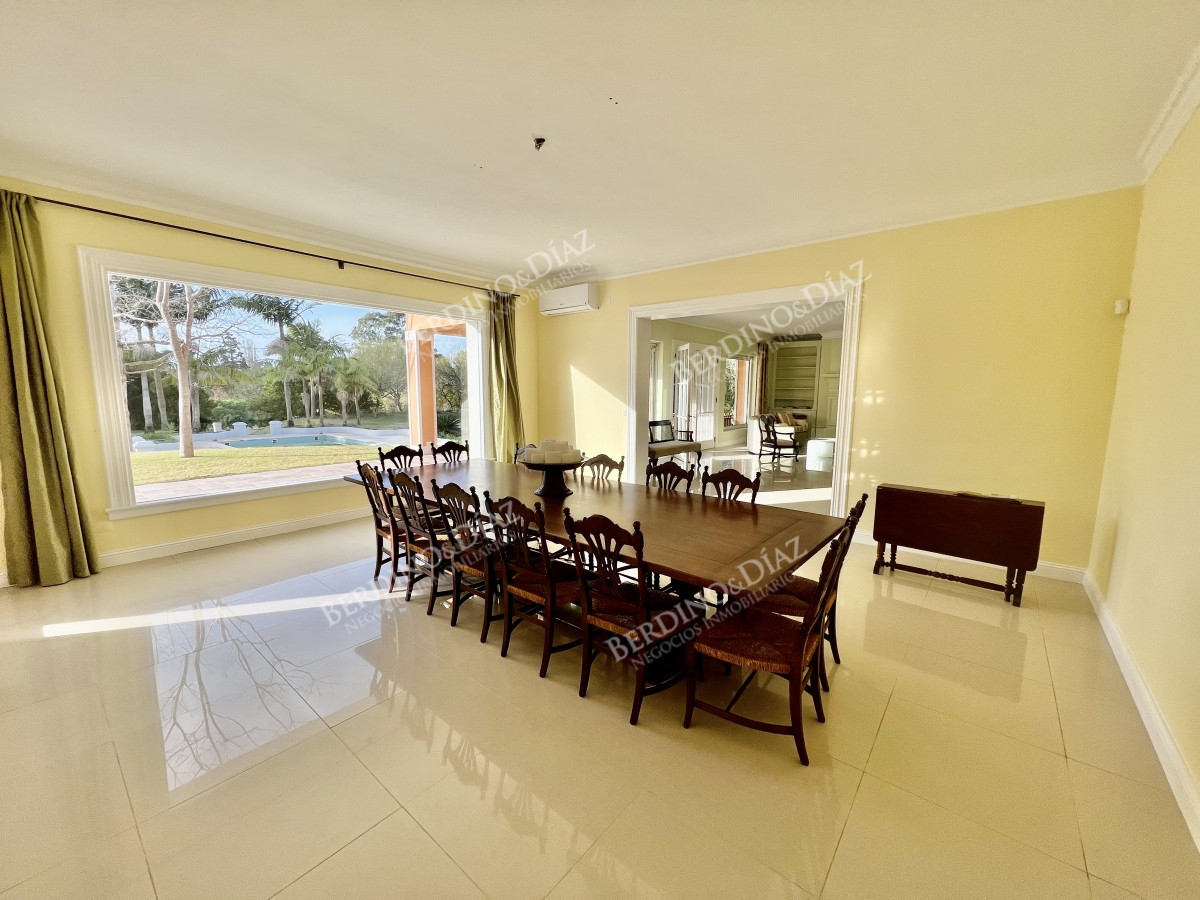 Casa ID.1957 - Oportunidad Mansión exclusiva en venta Punta del Este