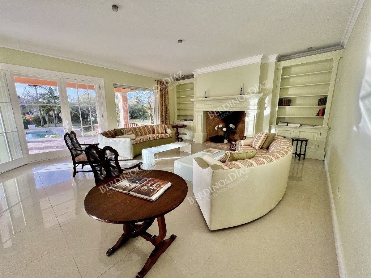 Casa ID.1957 - Oportunidad Mansión exclusiva en venta Punta del Este