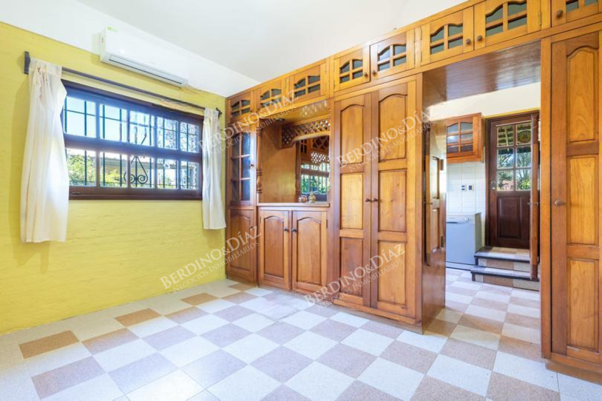 Casa ID.2428 - Oportunidad en venta Casa zona de colegios 