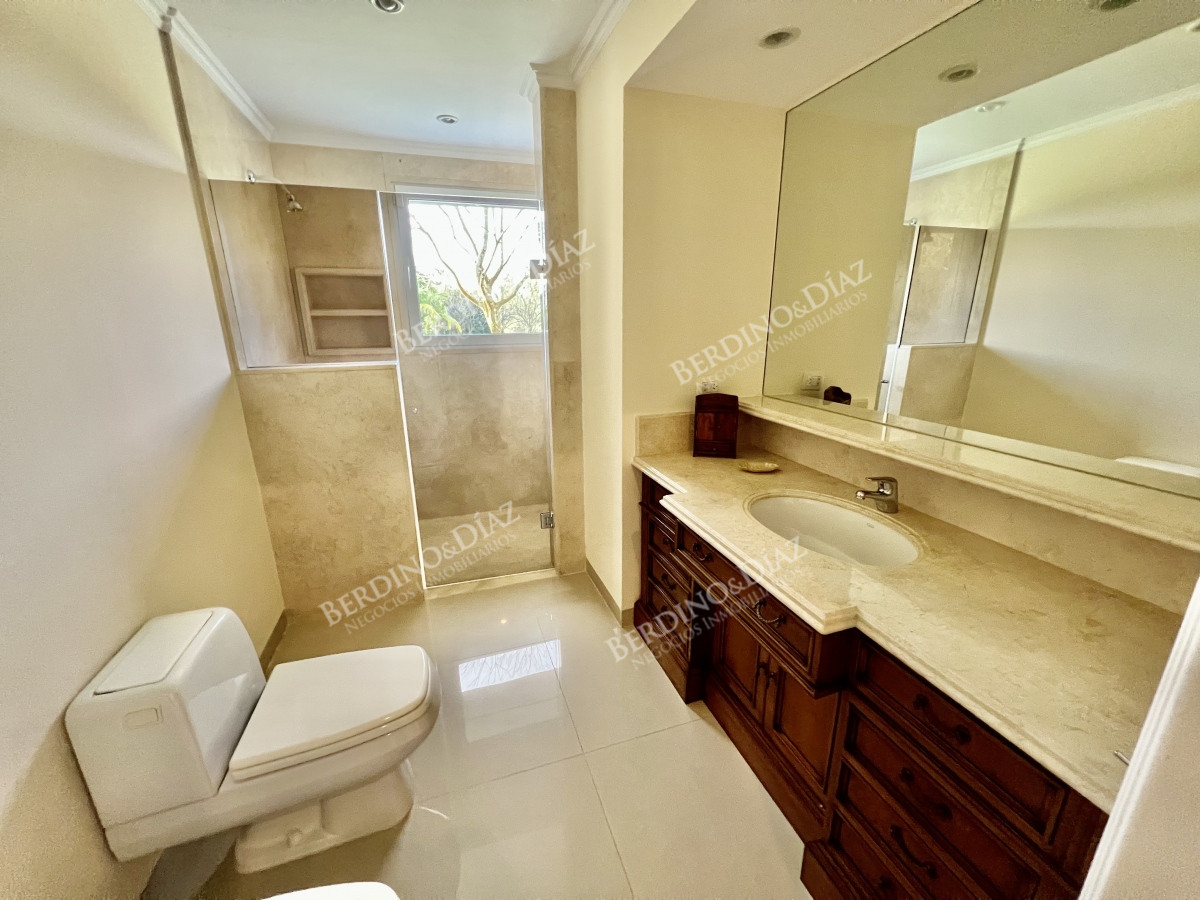 Casa ID.1957 - Oportunidad Mansión exclusiva en venta Punta del Este