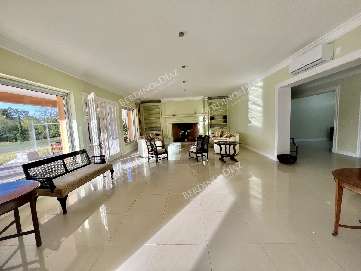 Casa ID.1957 - Oportunidad Mansión exclusiva en venta Punta del Este