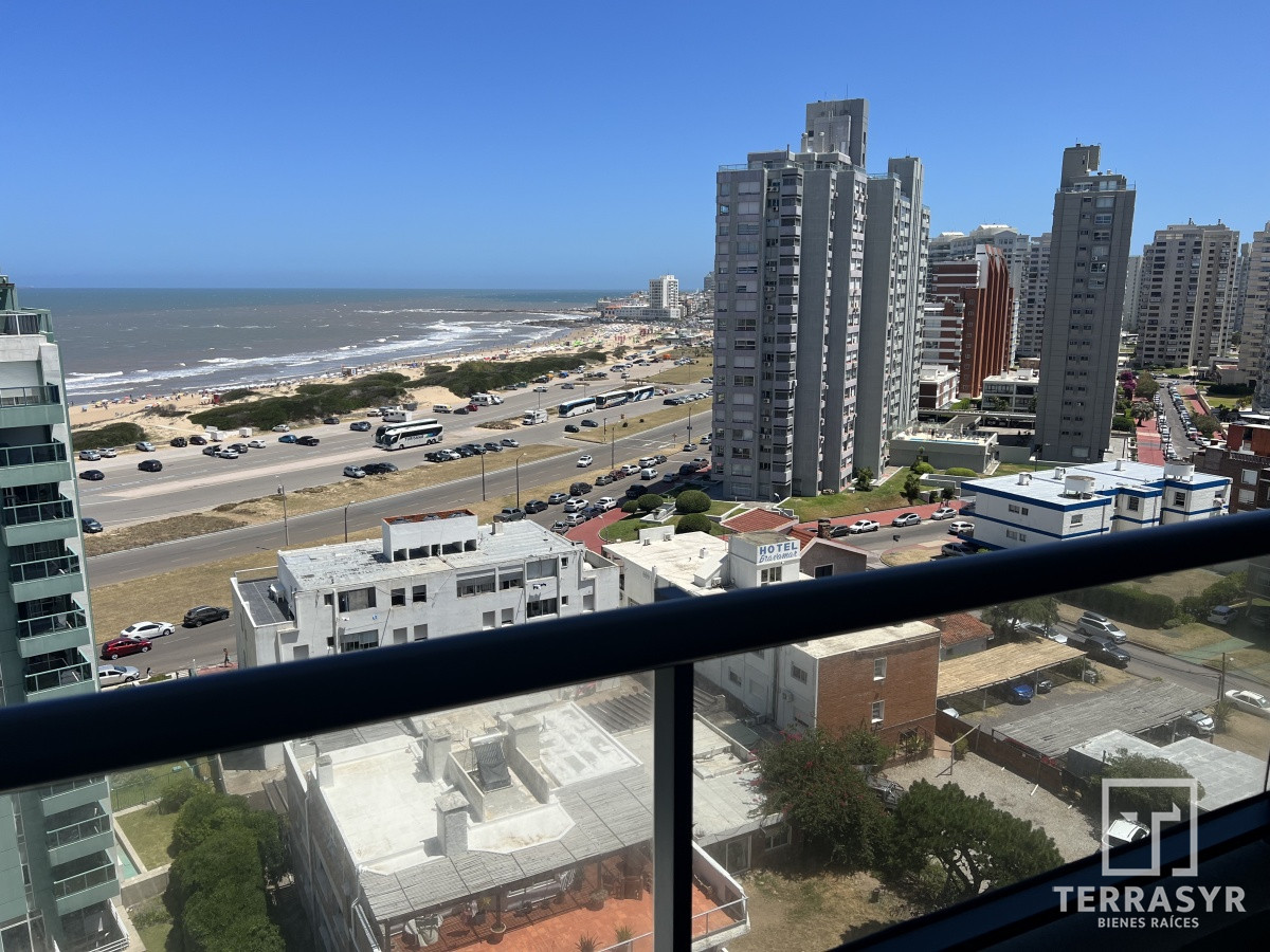 Apartamento ID.199 - A ESTRENAR. Apartamento de 2 dormitorios con vista a la Brava