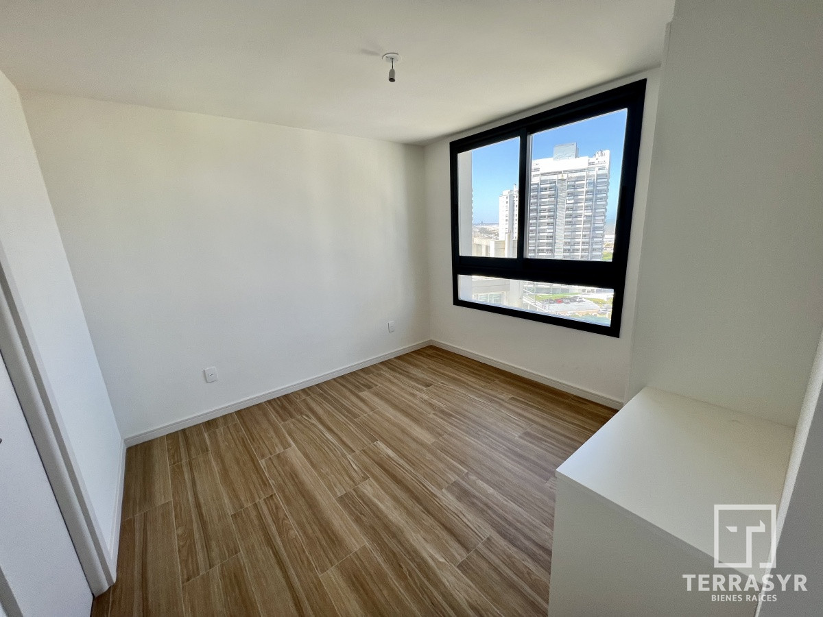 Apartamento ID.199 - A ESTRENAR. Apartamento de 2 dormitorios con vista a la Brava