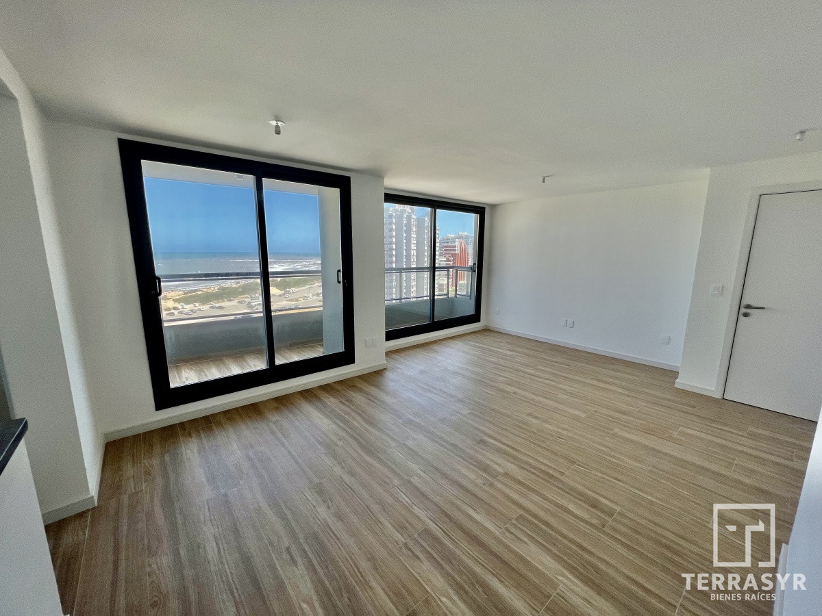 Apartamento ID.199 - A ESTRENAR. Apartamento de 2 dormitorios con vista a la Brava