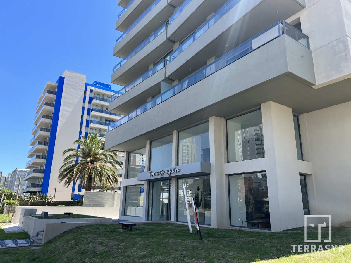 Apartamento ID.199 - A ESTRENAR. Apartamento de 2 dormitorios con vista a la Brava