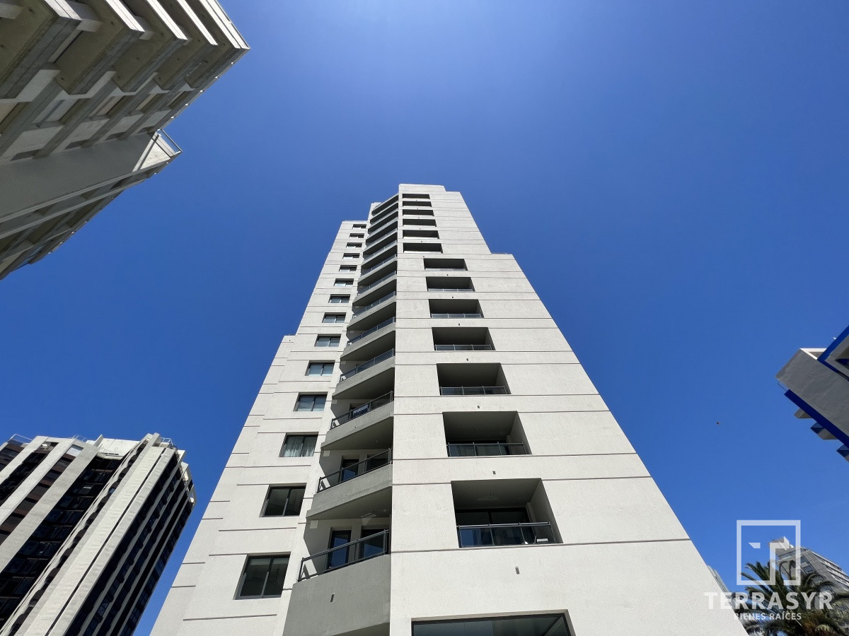 Apartamento ID.199 - A ESTRENAR. Apartamento de 2 dormitorios con vista a la Brava