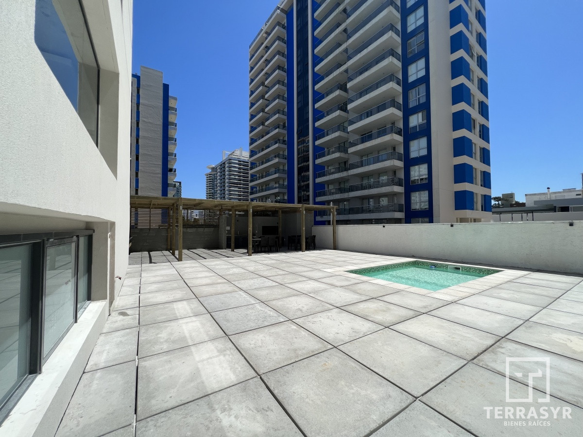 Apartamento ID.199 - A ESTRENAR. Apartamento de 2 dormitorios con vista a la Brava