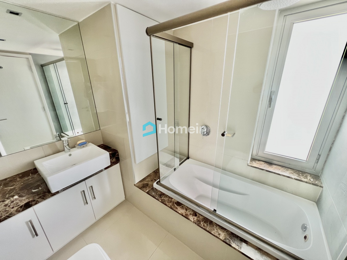 Apartamento ID.889 - Espectacular apartamento en la Playa Brava. Tiburon 3, un privilegio. 