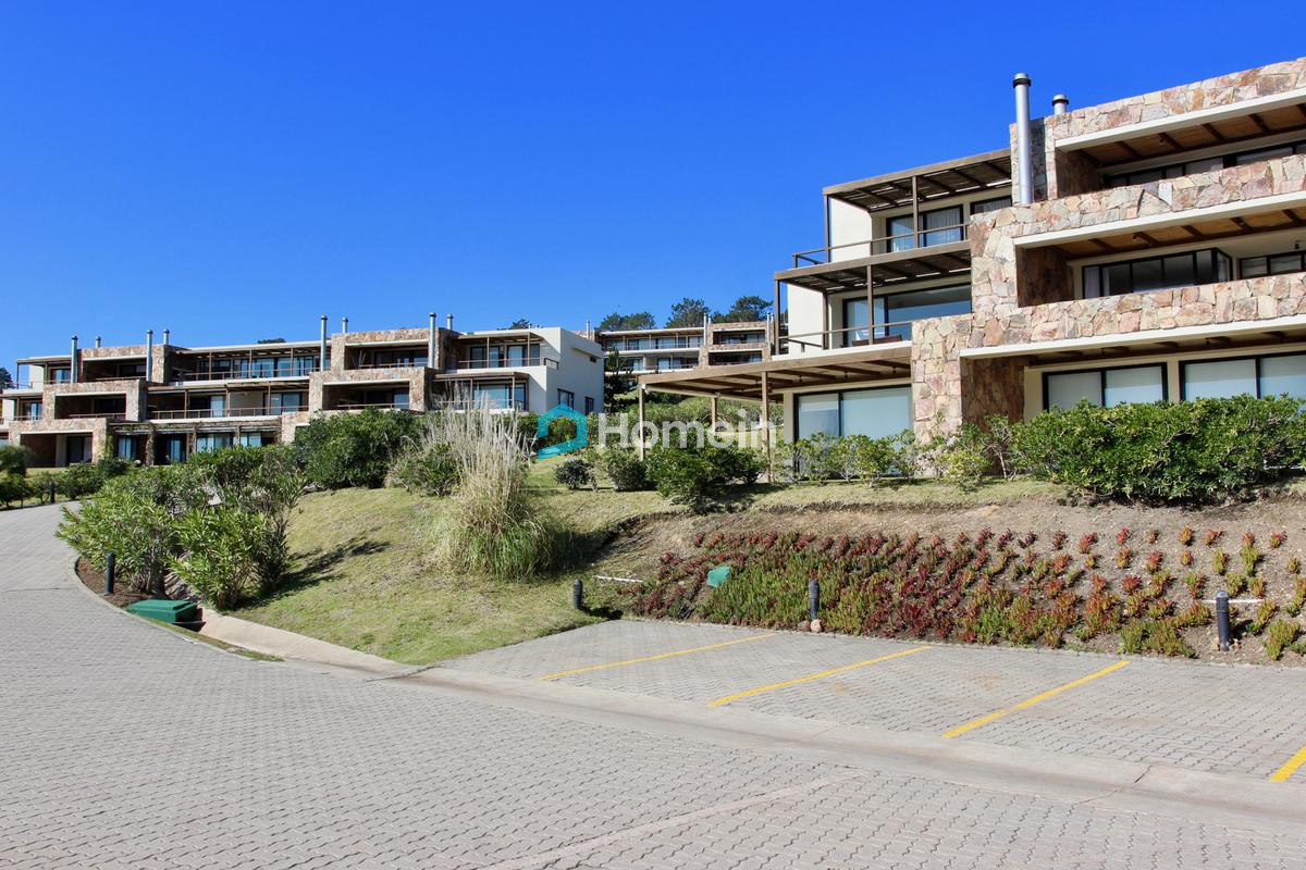 Apartamento ID.2148 - Apartamento de 2 Dormitorios en Suite en Punta Ballena